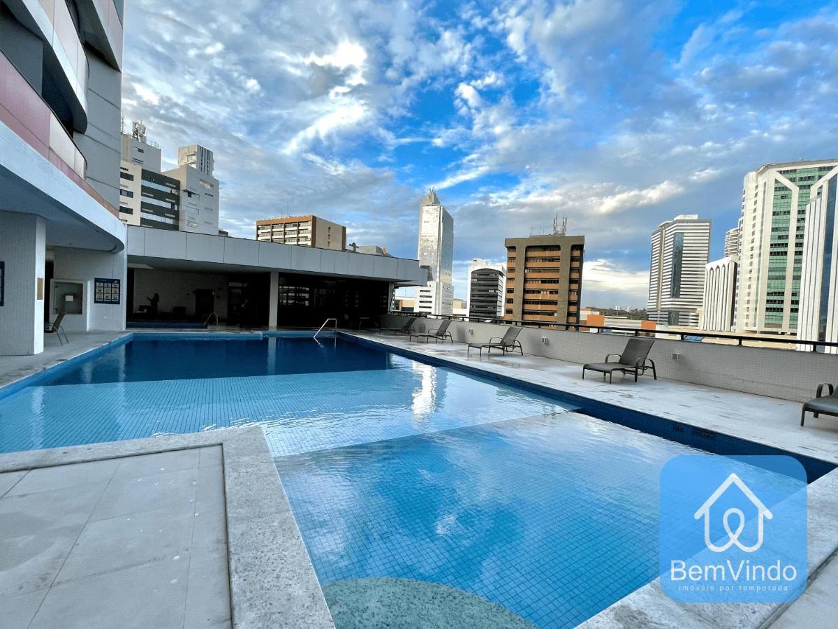 Completo E Luxuoso Com Servico De